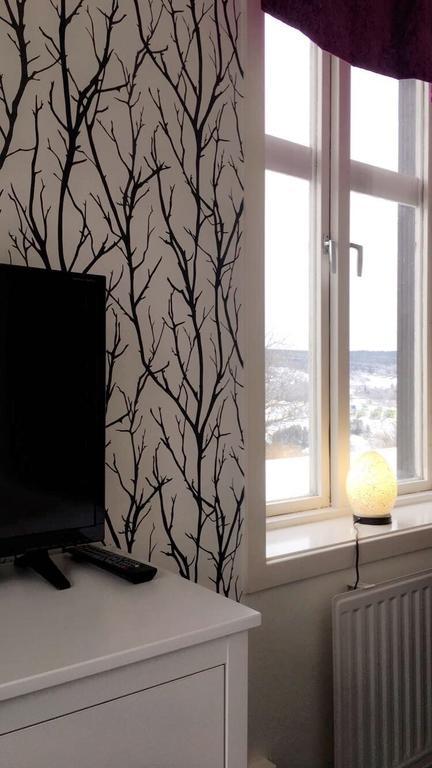 Hotell Restaurang Naemforsen Nasaker Екстер'єр фото