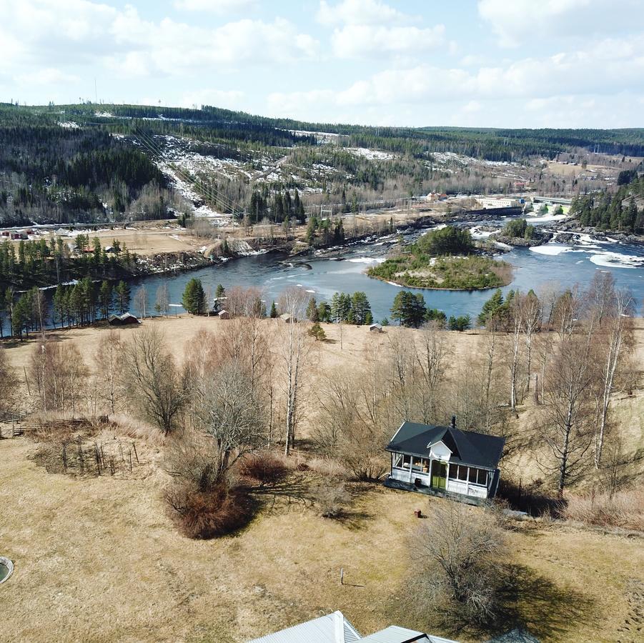 Hotell Restaurang Naemforsen Nasaker Екстер'єр фото